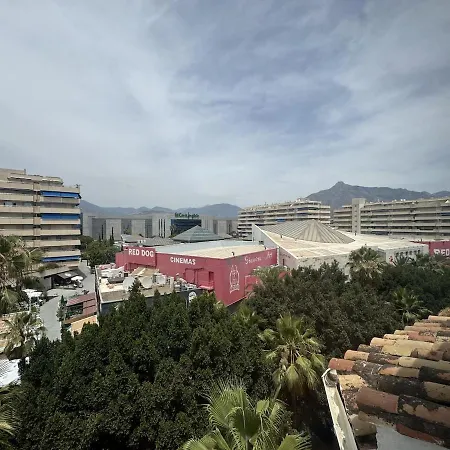 Modern, Bright 1-bedroom In Puerto Banus *