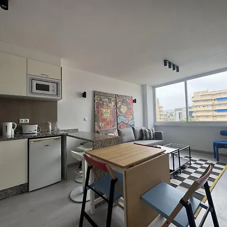 Modern, Bright 1-bedroom In Puerto Banus Apartamento